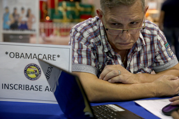 Affordable Care Act Fair Draws Floridians As Enrollmnent Deadline Looms