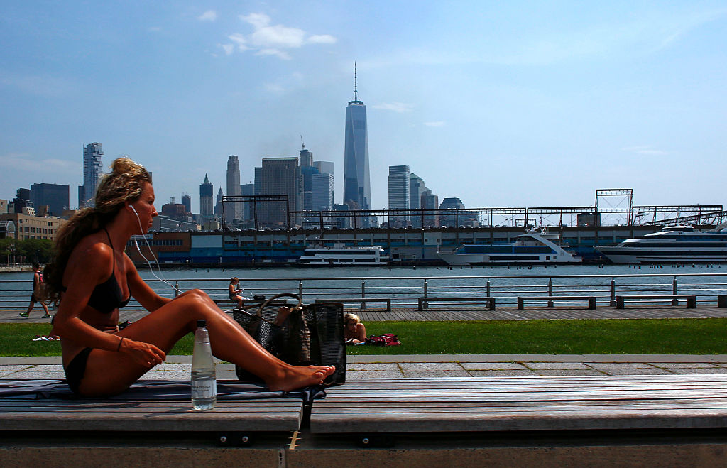 Heat Wave Continues To Pound New York City