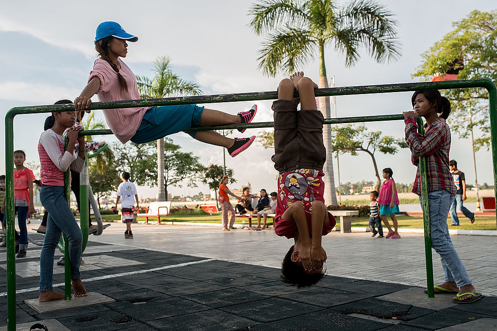 Locals Make Use Of Phnom Penh's Public Exercise Spots
