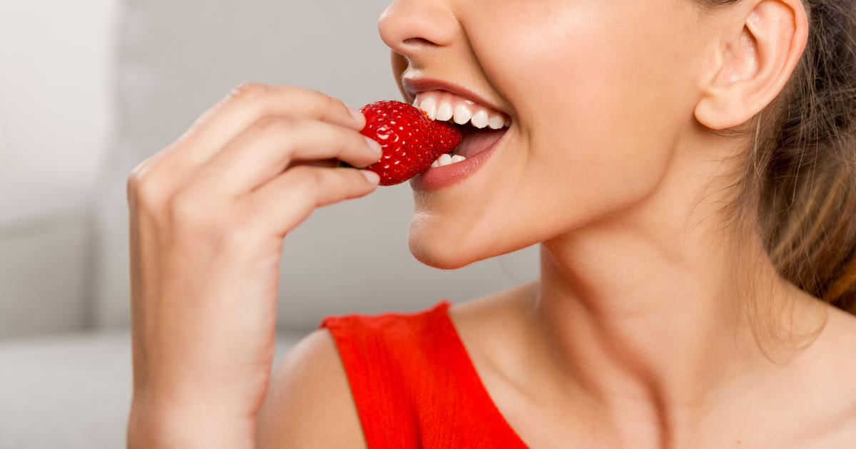 Strawberries Found to Improve Mood in Overweight Adults