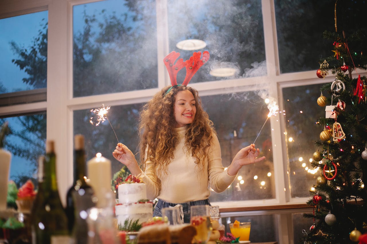 5 Ways to Stay Happy, Healthy During Christmas