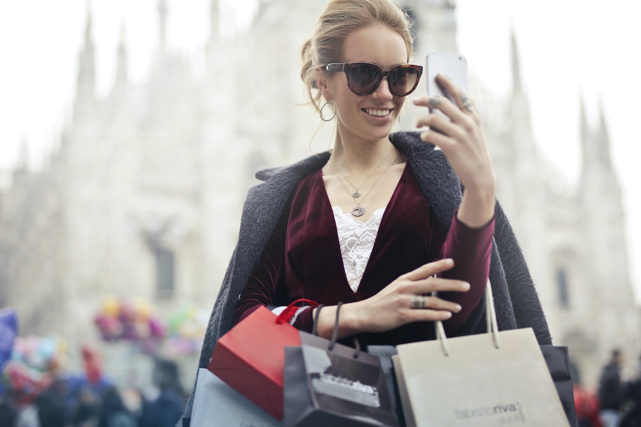 Social Media Could Make You Materialistic and Unhappy, Study Claims