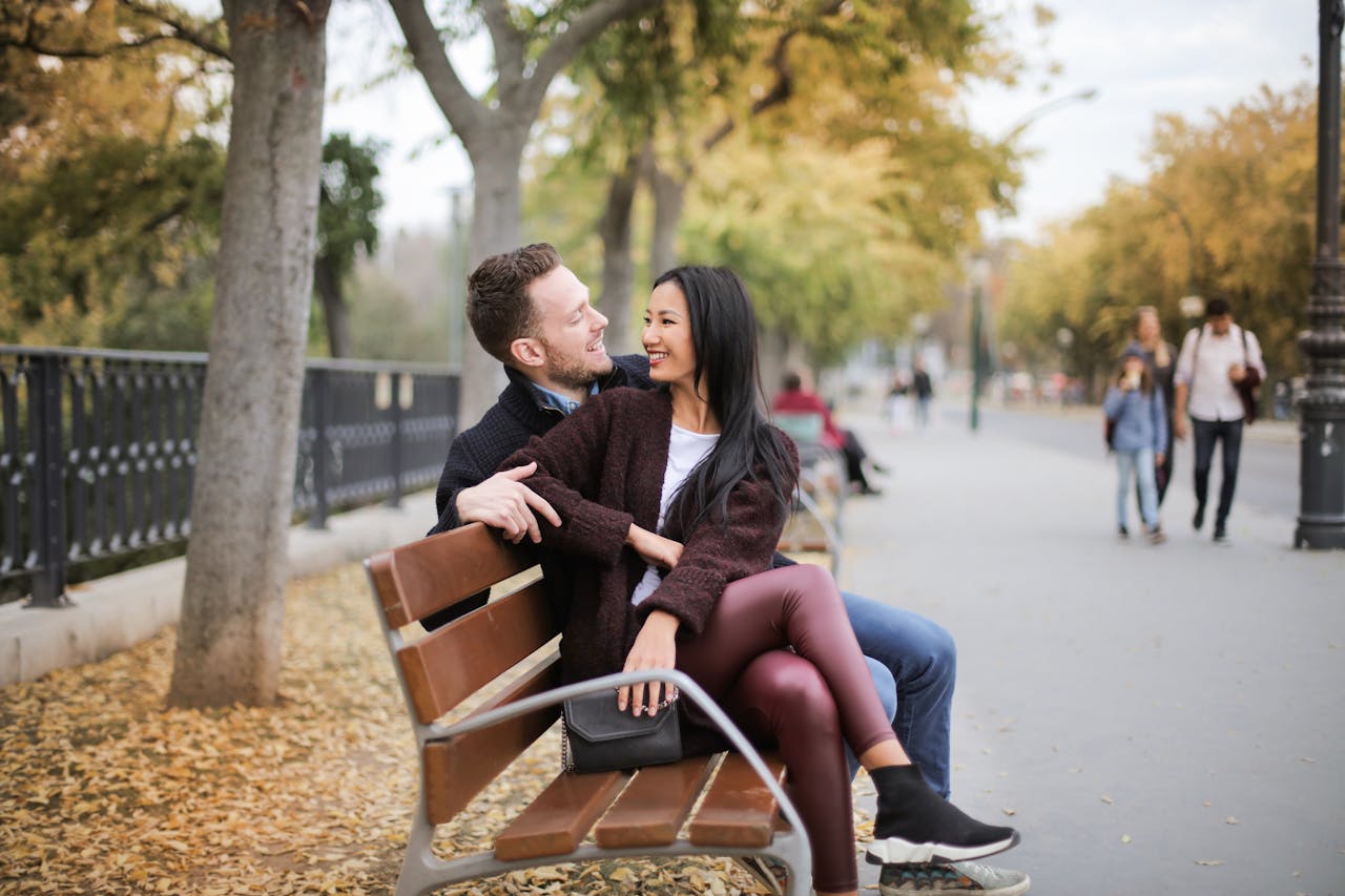 How to Use Mindfulness to Strengthen Your Relationship