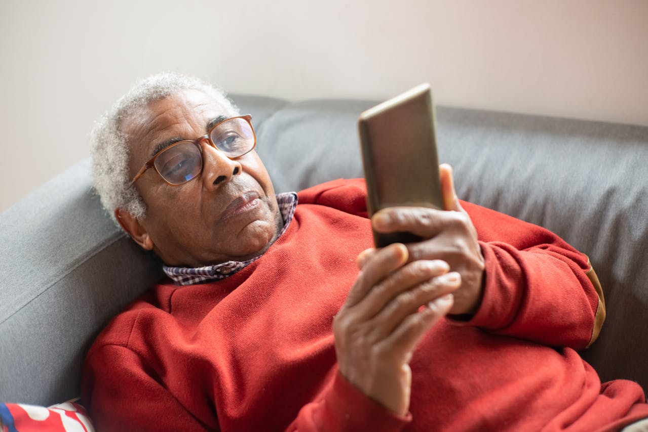 Smartphone App Shows Promise in Detecting Early-Onset Dementia